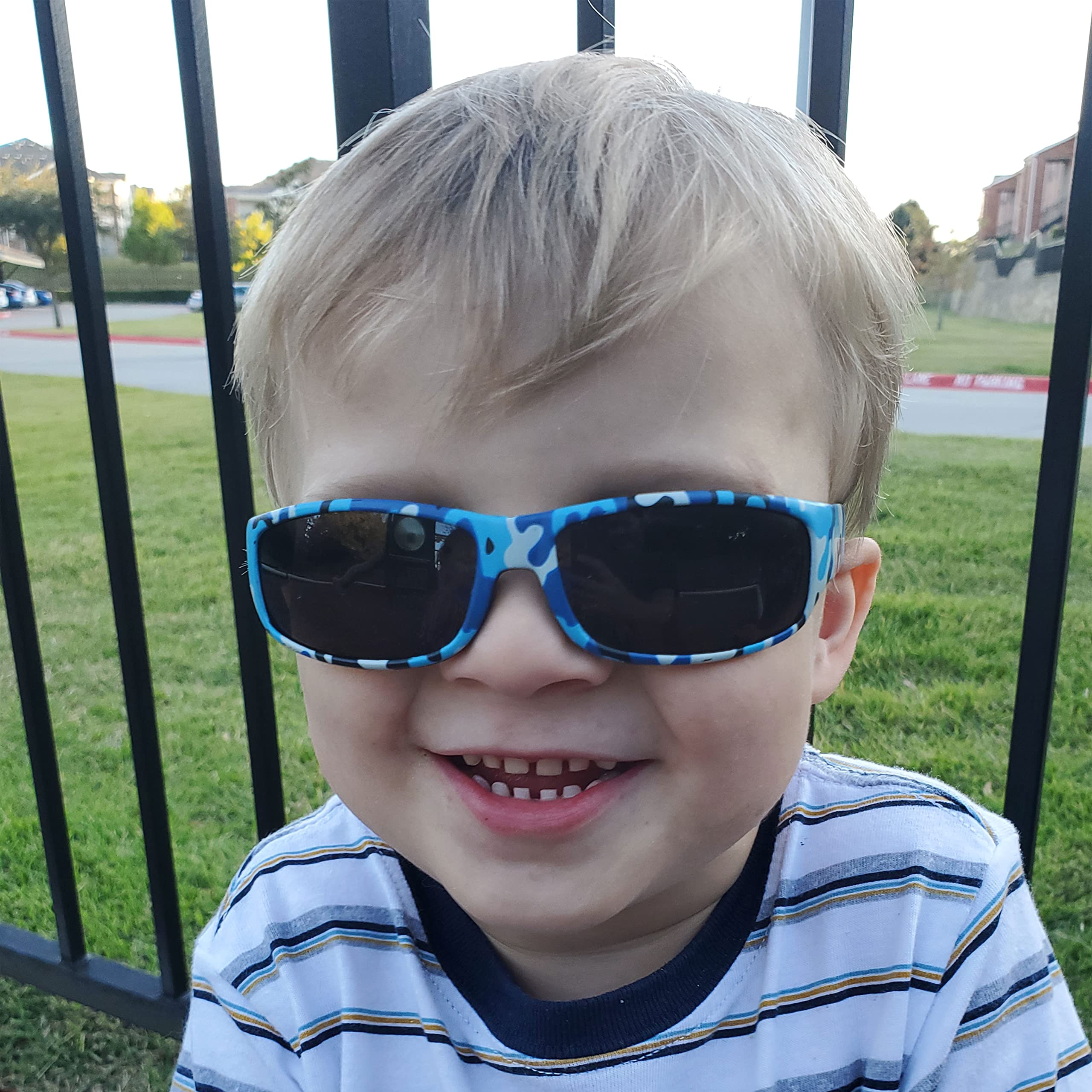 proSPORT 2 Pairs Spider Web Camouflage Sunglasses 2 to 8 Years Old Boys Kids Cartoon Character Superhero. UV 100% Protection - Image 3