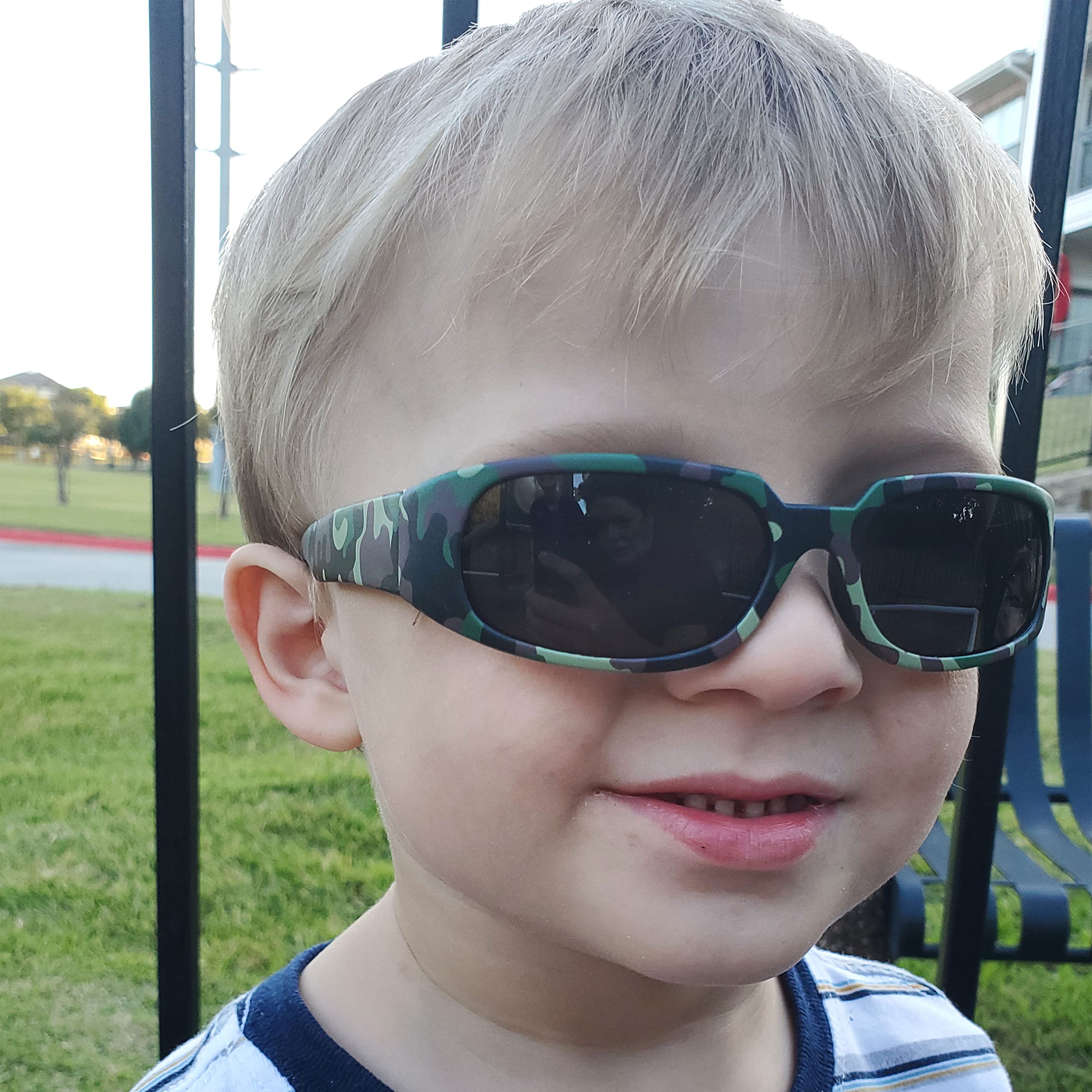 proSPORT 2 Pairs Spider Web Camouflage Sunglasses 2 to 8 Years Old Boys Kids Cartoon Character Superhero. UV 100% Protection - Image 4